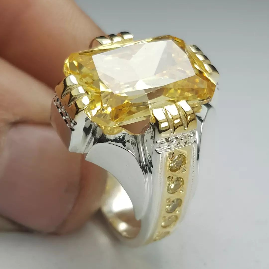 انگشتر زیرکن طلایی