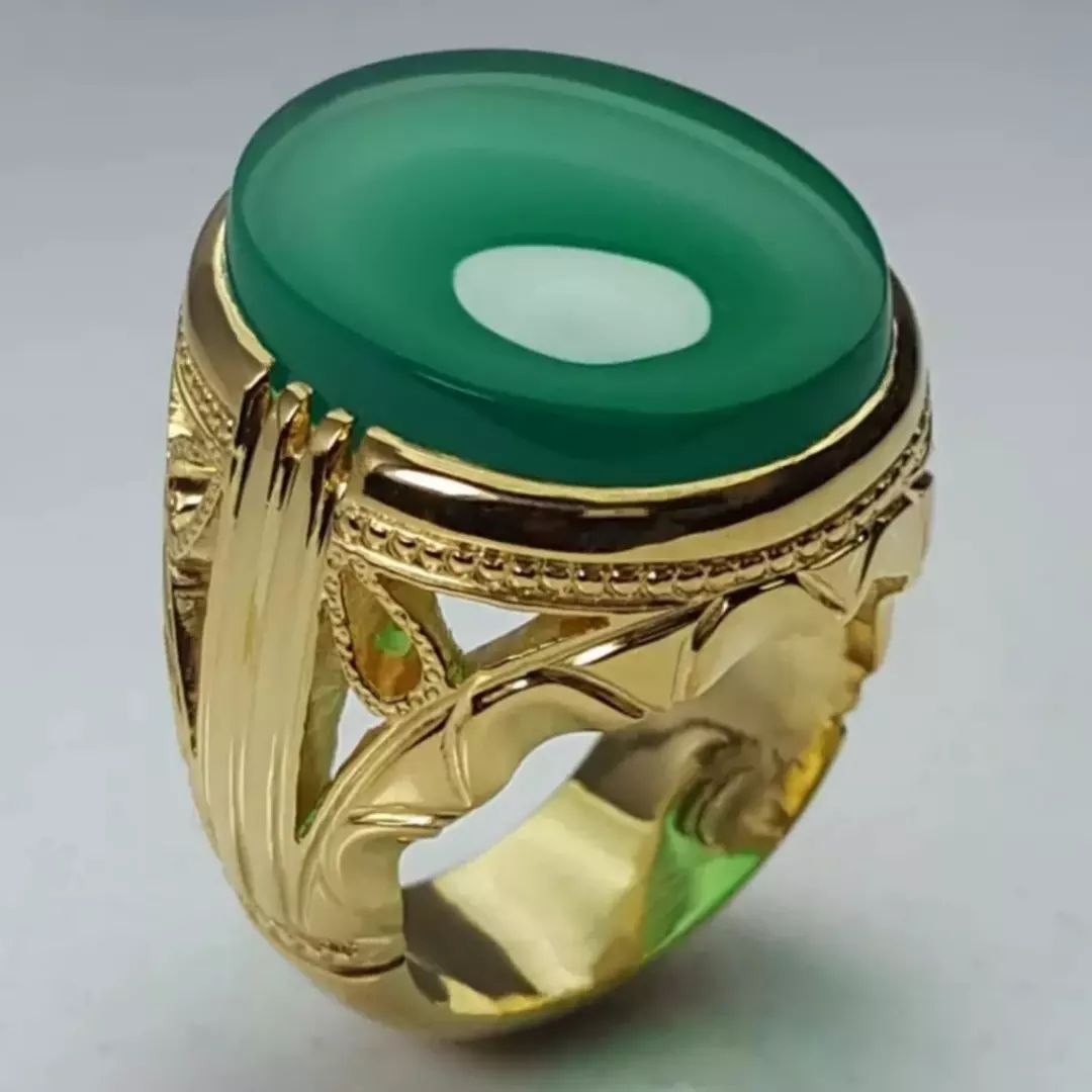 عقیق سبز معدنی 