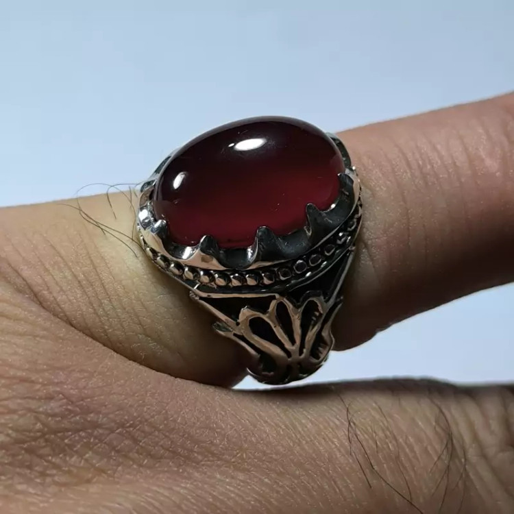 انگشتر عقیق سرخ معدنی